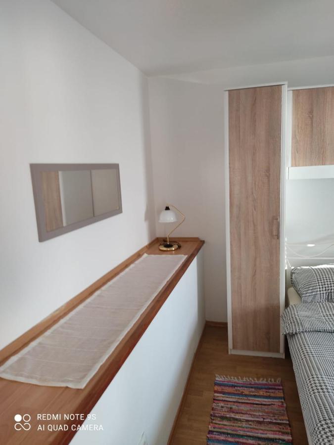 Apartmani Iva Sveti Juraj Buitenkant foto