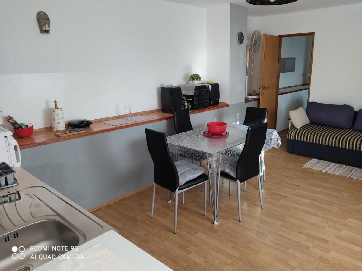 Apartmani Iva Sveti Juraj Buitenkant foto