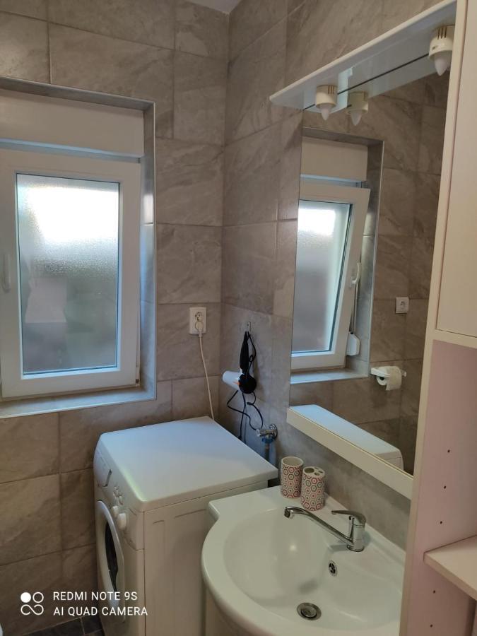 Apartmani Iva Sveti Juraj Buitenkant foto