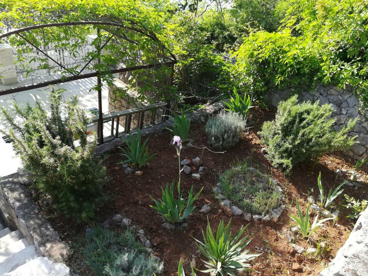 Apartmani Iva Sveti Juraj Buitenkant foto